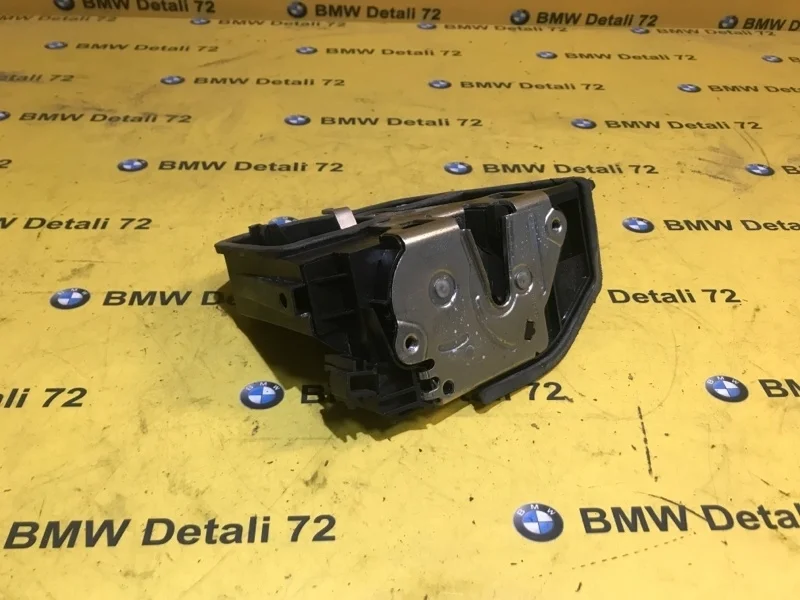 Замок боковой двери Bmw 5 2006 51217202144 E60 N52B30, передний правый