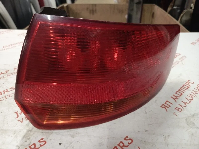 Фонарь задний задний правый Audi A3 8P BSE 1.6