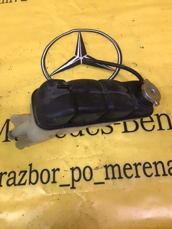 Бачок расширительный Mercedes E-Class 2001 A2105000849 E210 112.914