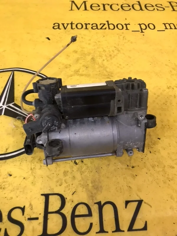 Компрессор подвески Mercedes S-Class 2000 A2113200304 S220 113.960