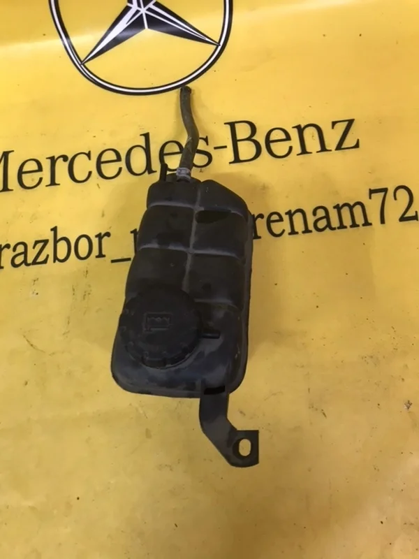 Бачок расширительный Mercedes S-Class 2002 А2205000049 S220 112.944