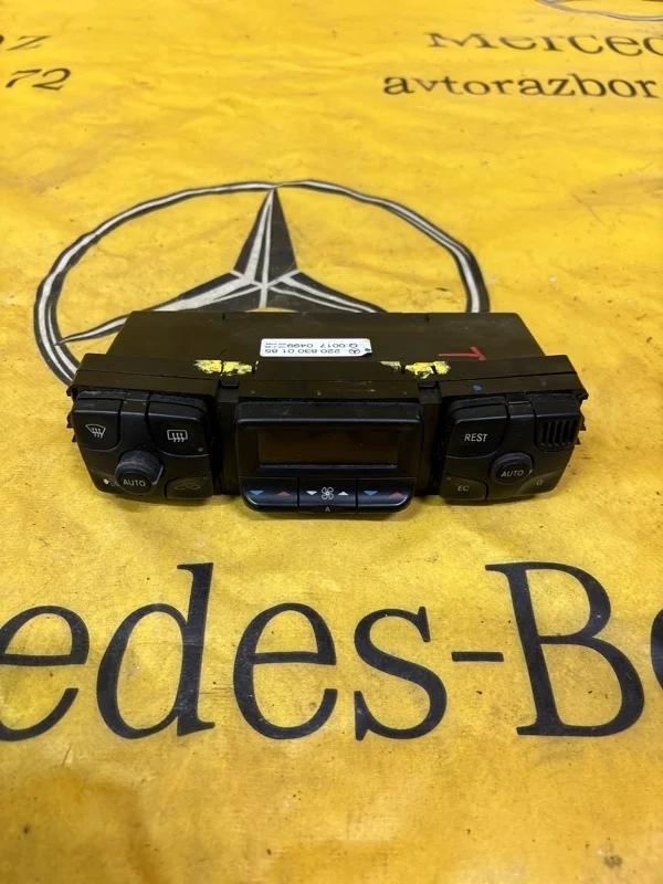 Блок управления климат-контролем Mercedes S-Class 2002 A2208300185 S220 112.944