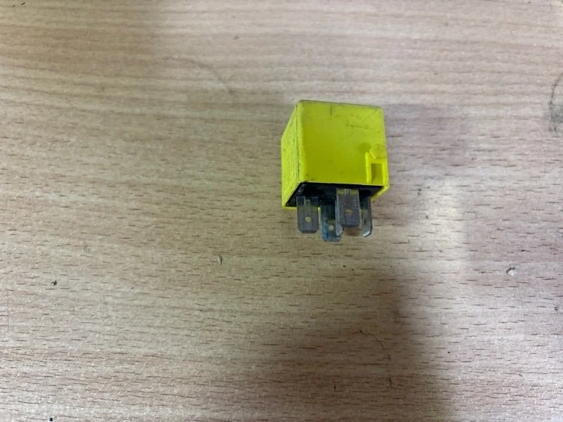 Реле Mercedes E-Class 2001 A0025421419 E210 112.914