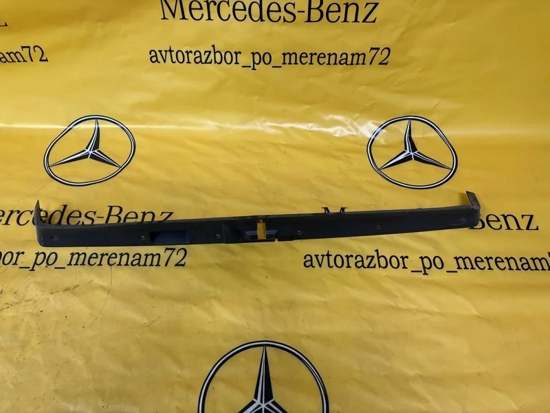 Накладка крышки багажника Mercedes E-Class 2001 A2107470087 E210 112.914
