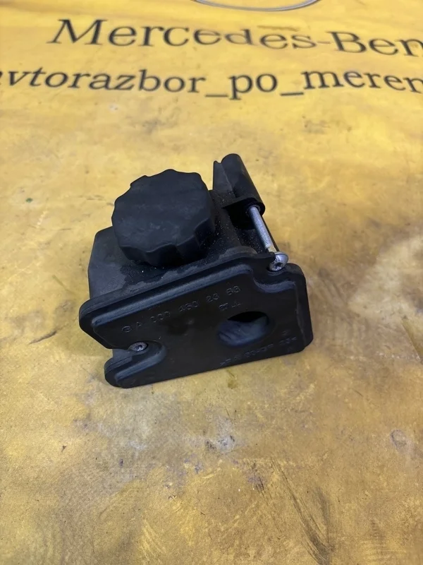 Бачок гидроусилителя руля Mercedes C-Class 2010 A0004602383 C204 272.947