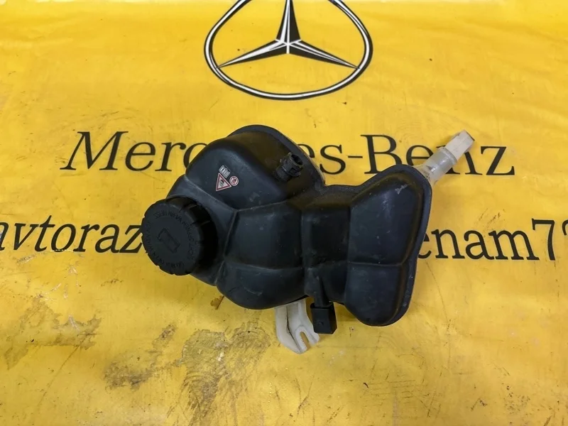 Бачок расширительный Mercedes S-Class 2009 A2215000649 S221 272.965
