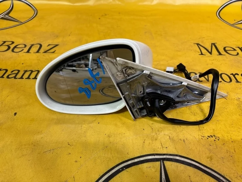 Зеркало заднего вида боковое Mercedes S-Class 2009 A2198100164 S221 272.965, переднее левое