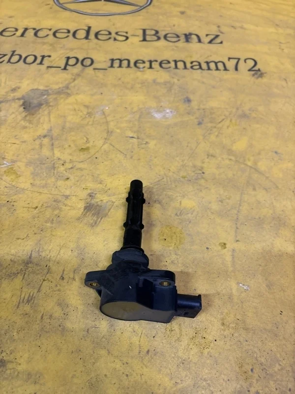 Катушка зажигания Mercedes S-Class 2009 A0001502780 S221 272.965