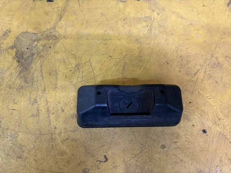 Опора домкрата Mercedes C-Class 2010 A0009986750 C204 272.947