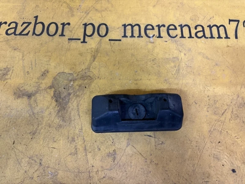 Опора домкрата Mercedes C-Class 2010 A0009986750 C204 272.947