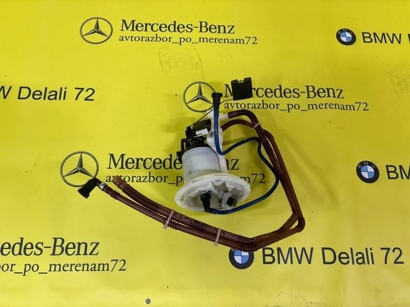 Топливный насос Mercedes C-Class 2010 A2044701494 C204 272.947
