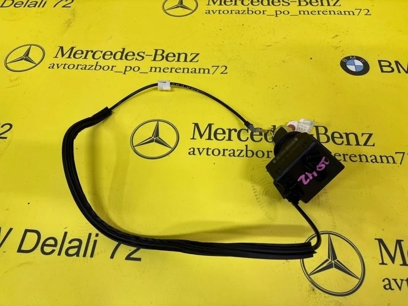 Замок зажигания Mercedes C-Class 2010 A2075450108 C204 271.860