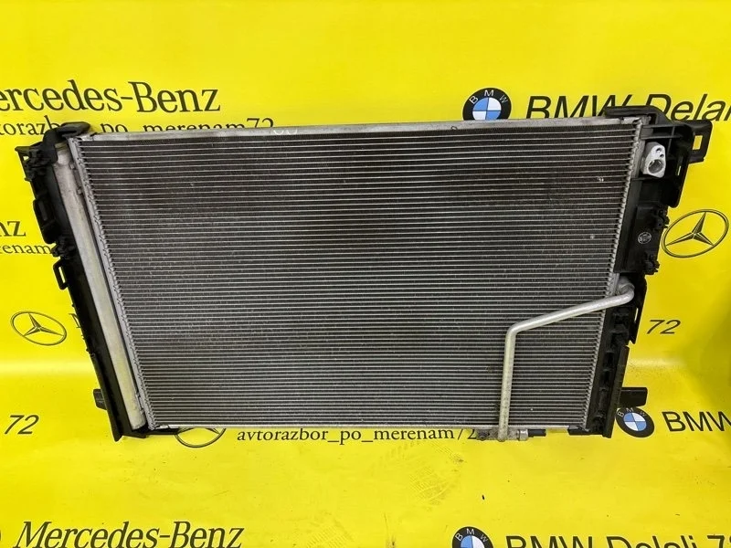 Радиатор кондиционера Mercedes C-Class 2010 A2045000654 C204 271.860