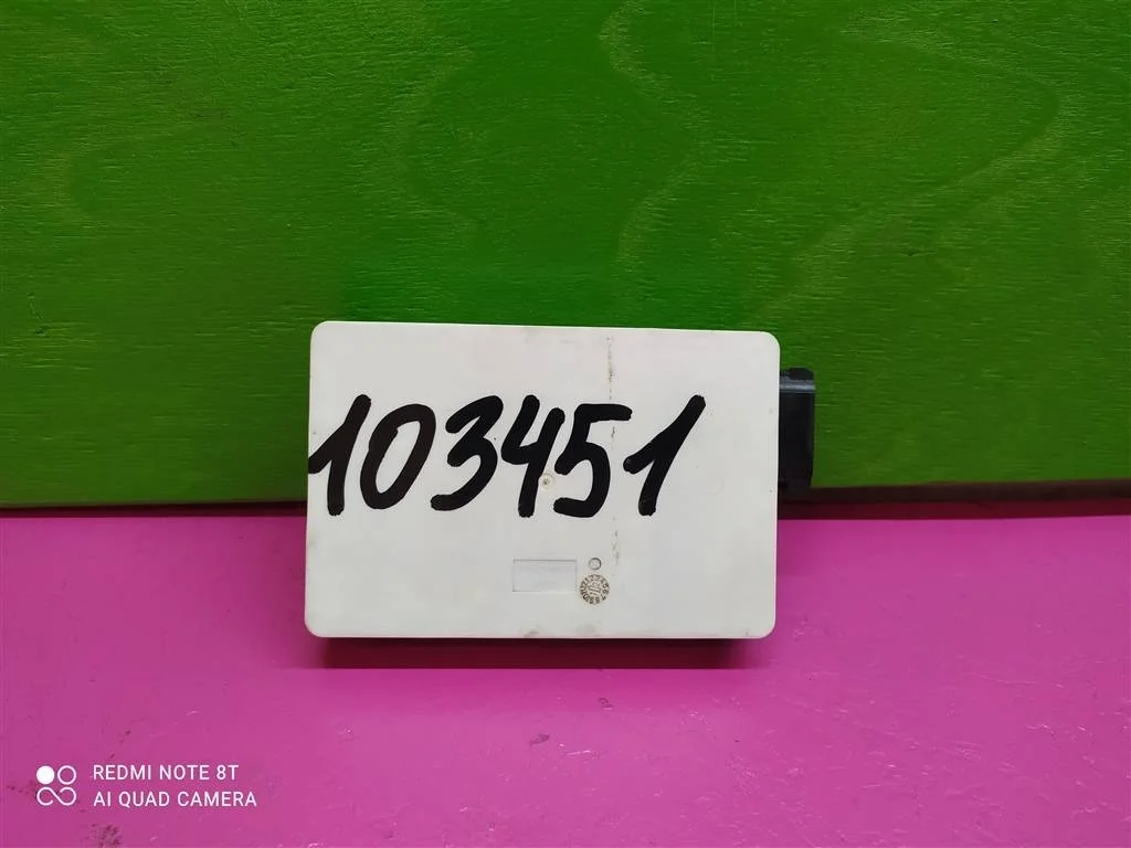 Радарный датчик слепых зон W166 W212 A0009050110