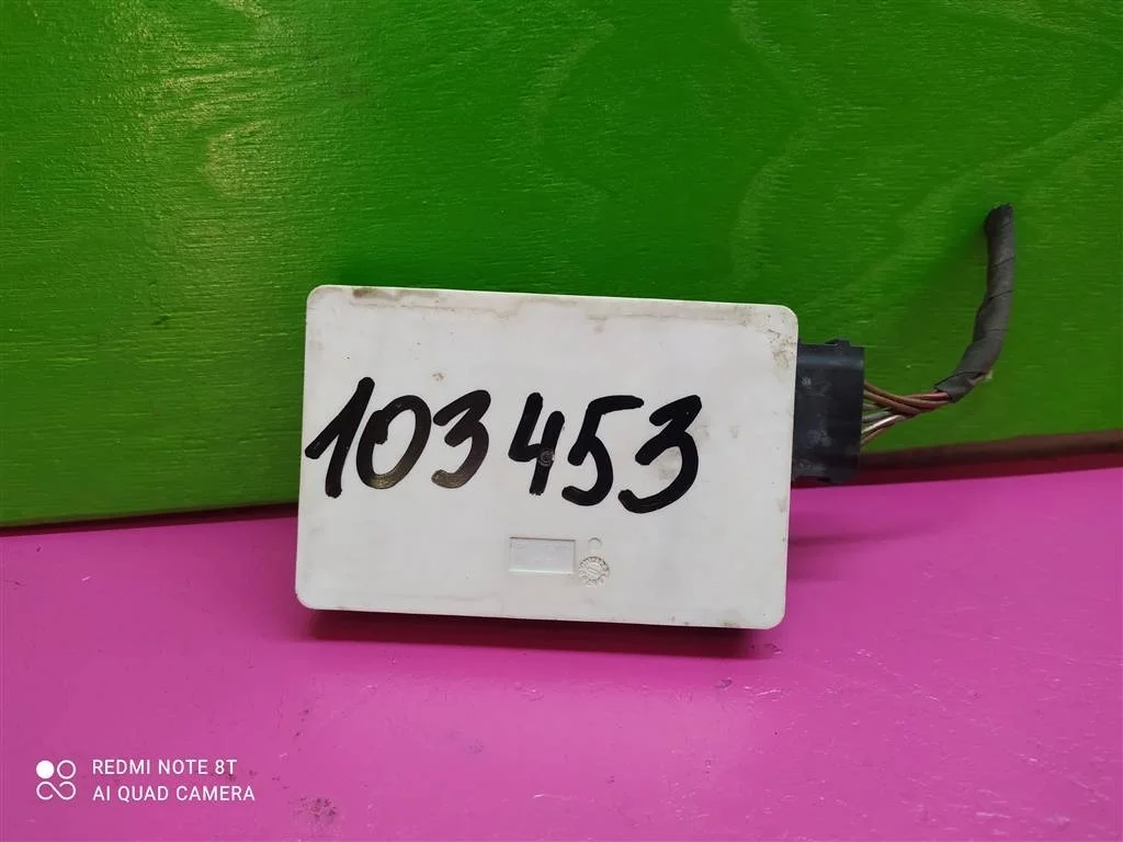 Радарный датчик слепых зон W166 W212 A0009050110
