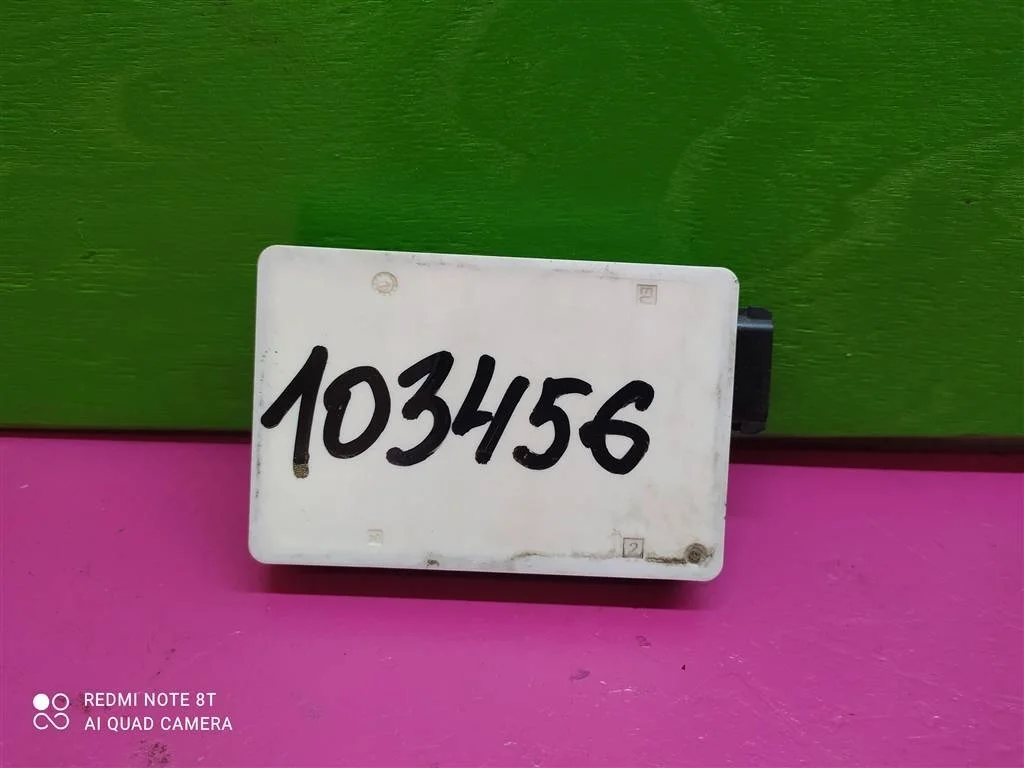Радарный датчик слепых зон X204 W166 A0009055701