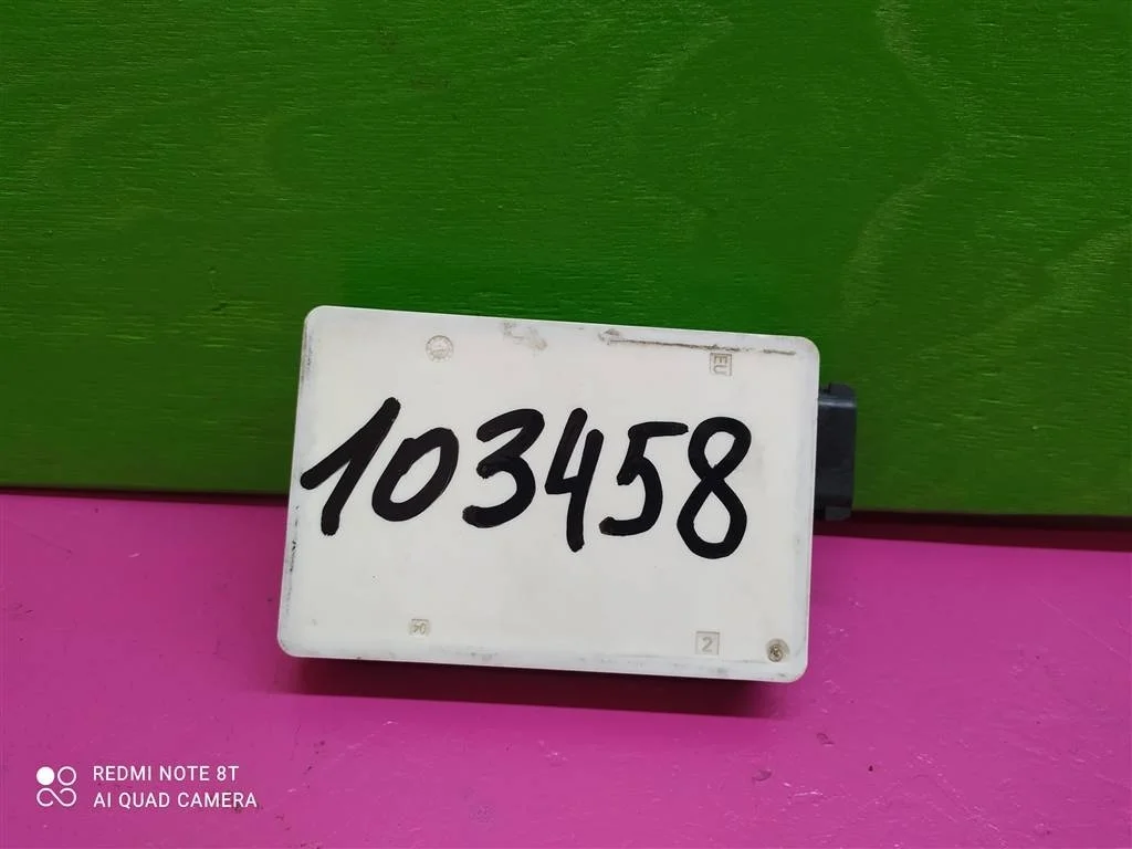 Радарный датчик слепых зон X204 W166 A0009055701