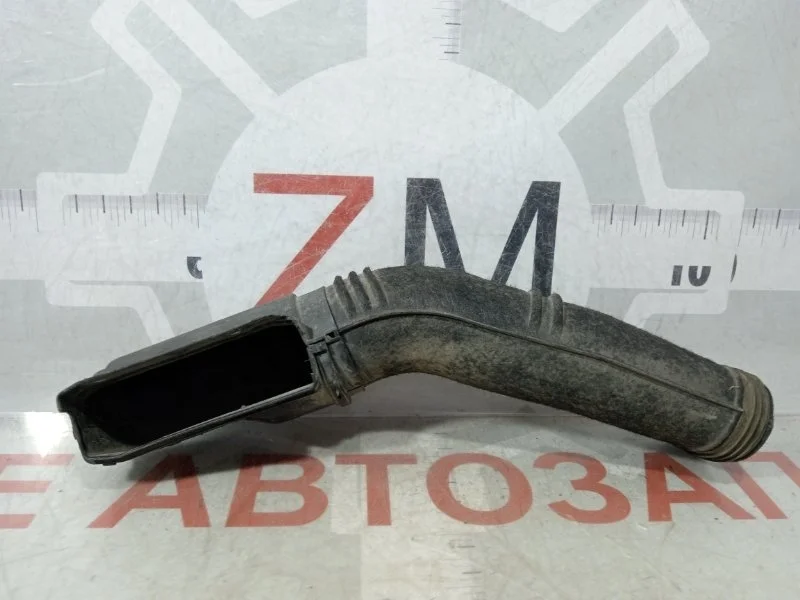 Воздухозаборник Kia Cerato 4 CD