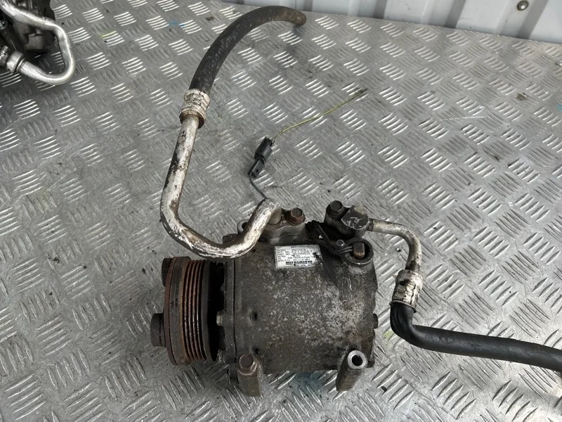 Компрессор кондиционера MITSUBISHI LANCER 2000-2010 CS