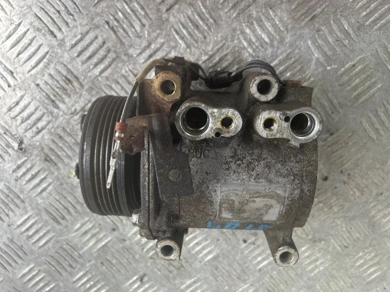 Компрессор кондиционера MITSUBISHI LANCER 2000-2010 CS