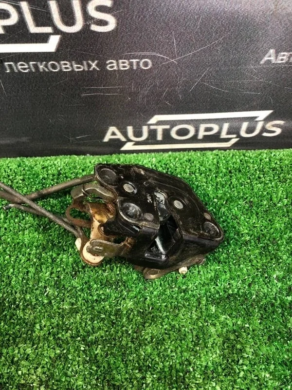 Замок двери Hyundai Sonata 4 2005 8131038001 EF G4JP 2.0, передний левый