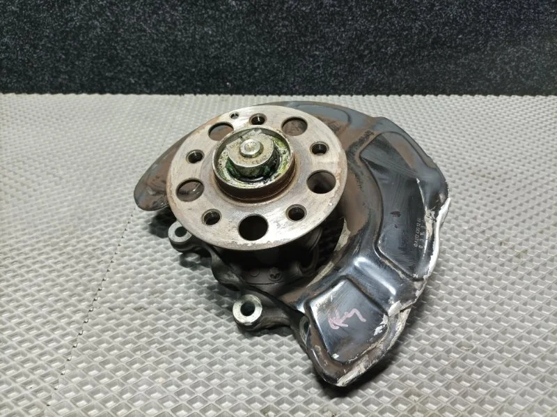 Кулак поворотный Mercedes-Benz E-Klasse 2014 A2123320800 W212 M274.920