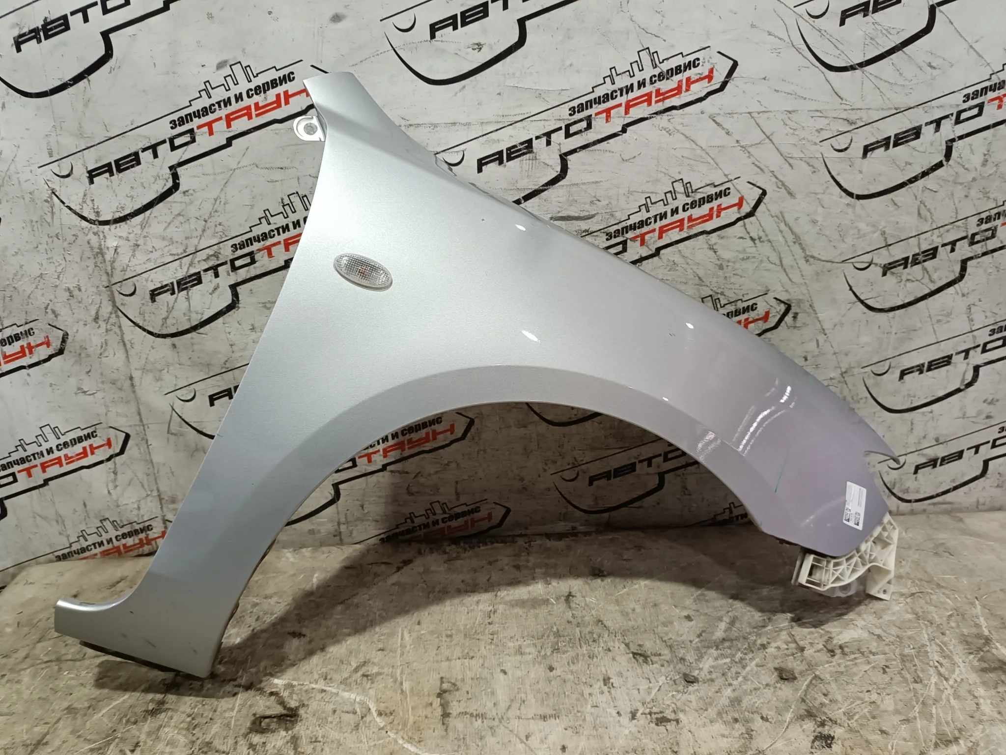 КРЫЛО MAZDA AXELA MAZDA3 BK BK3P BK5P BKEP BN8V52111D ПЕРЕДНЕЕ ПРАВОЕ SEDAN серебро, 22V XE242