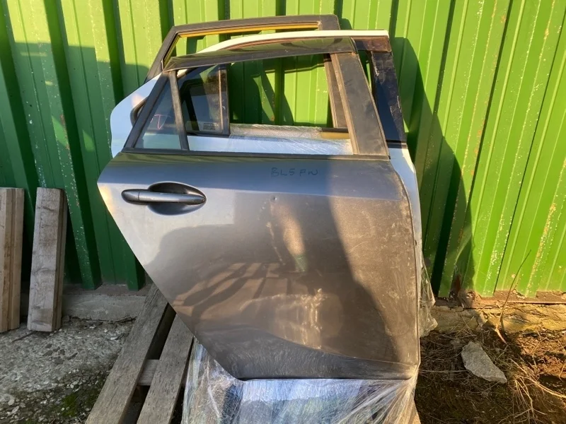 Дверь Mazda 3 BBY67202XH BL, задняя правая