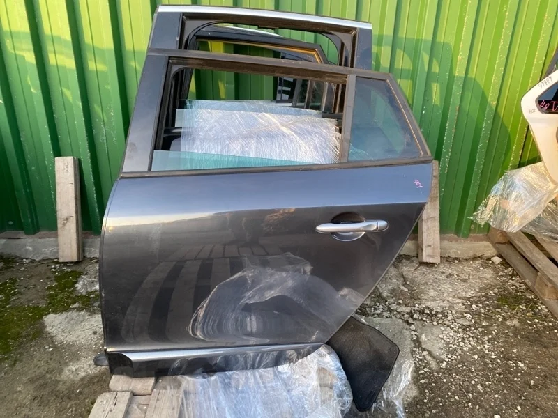 Дверь Renault Megane 2014 821012909R 3, задняя левая