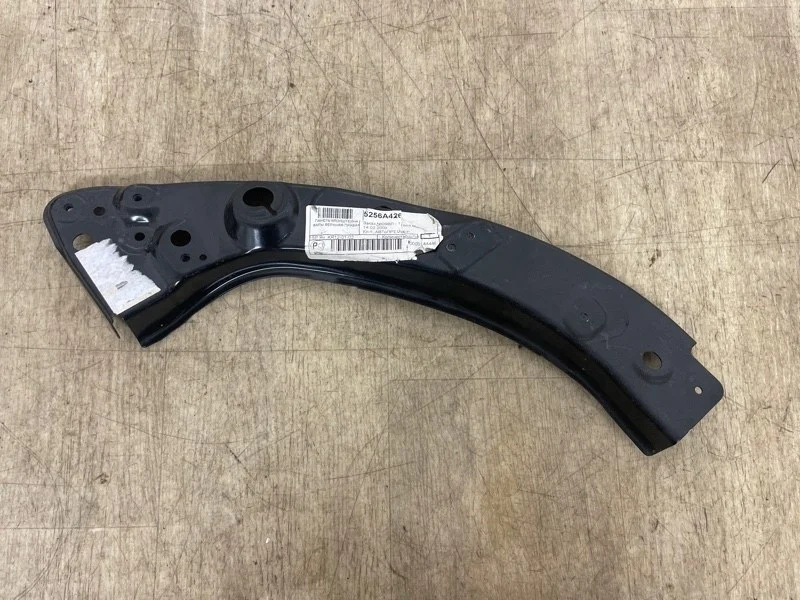 Суппорт фары MITSUBISHI OUTLANDER XL 2006 2007 2008 2009 2010 2011 2012