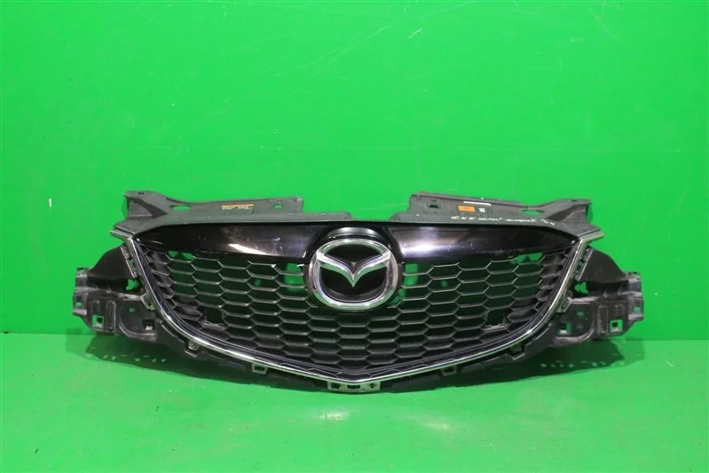 Решетка радиатора MAZDA CX5 - 2011-2015