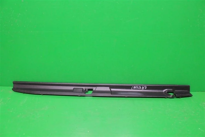 Накладка бампера TOYOTA LAND CRUISER PRADO 2009 150