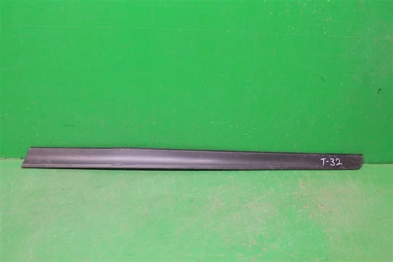 Молдинг двери NISSAN X-TRAIL 2013-2022 T32