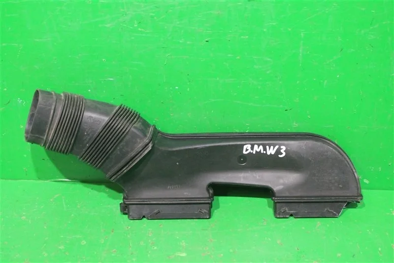 Патрубок воздушного фильтра BMW 3 series 2005-2013 E90 E91 E92 E93