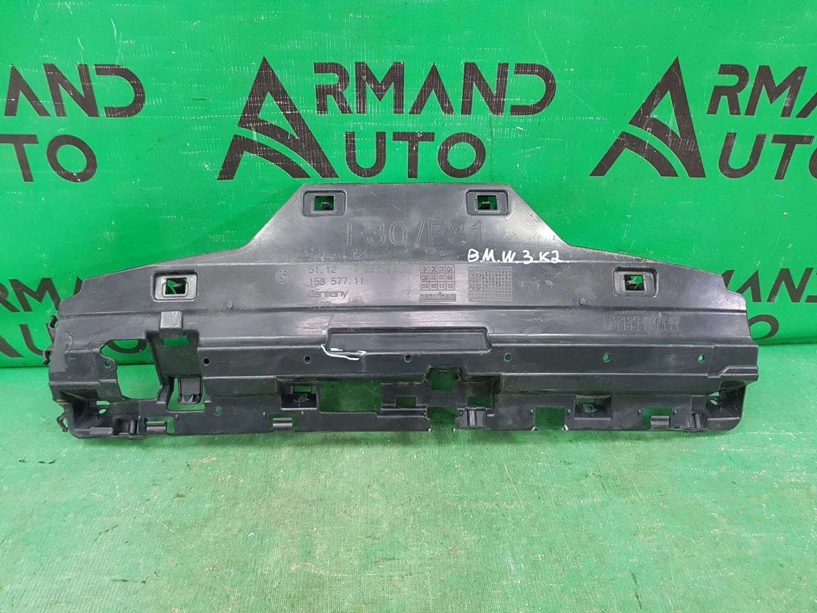 Кронштейн бампера BMW 3 2011-2020 F30