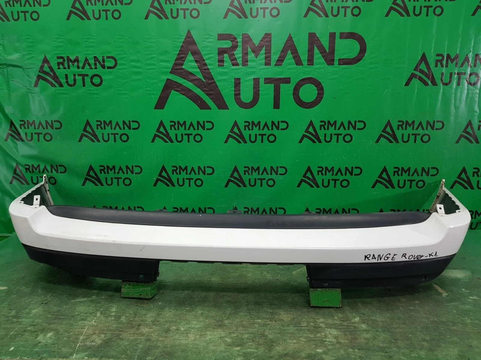 Бампер LAND ROVER Range 2012-2017 4 L405