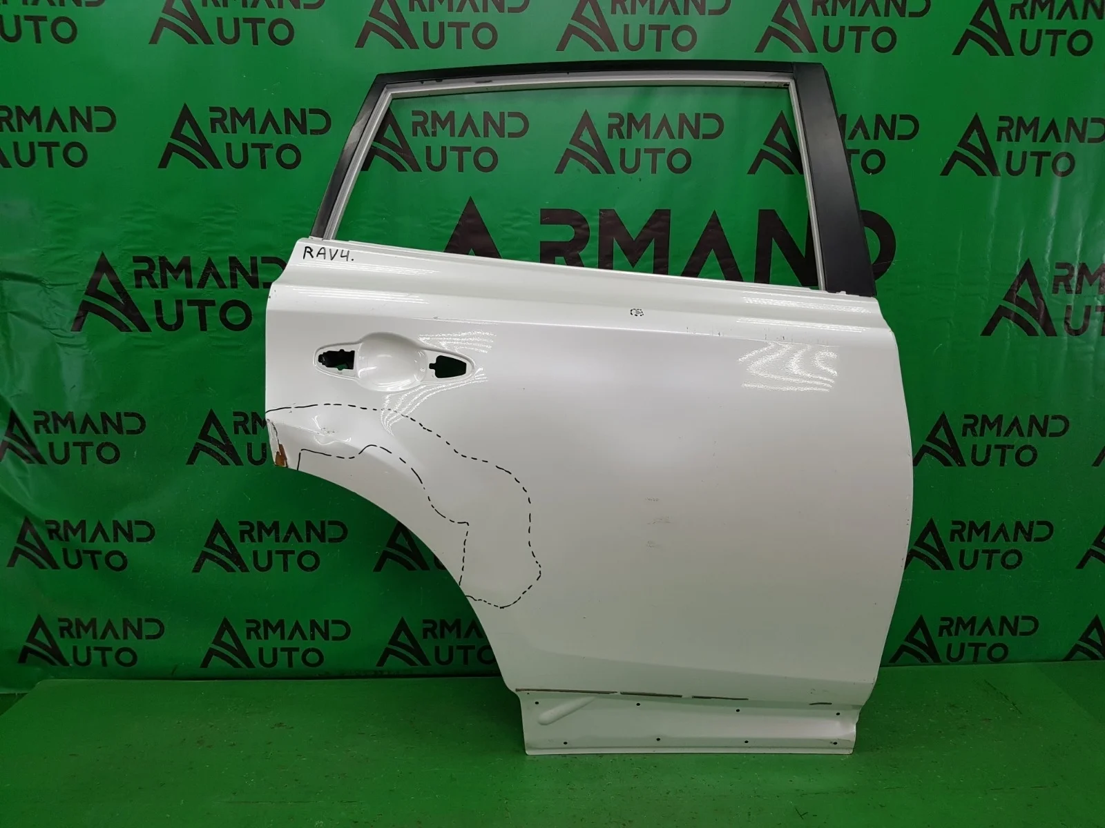 Дверь TOYOTA RAV4 2012-2019 CA40