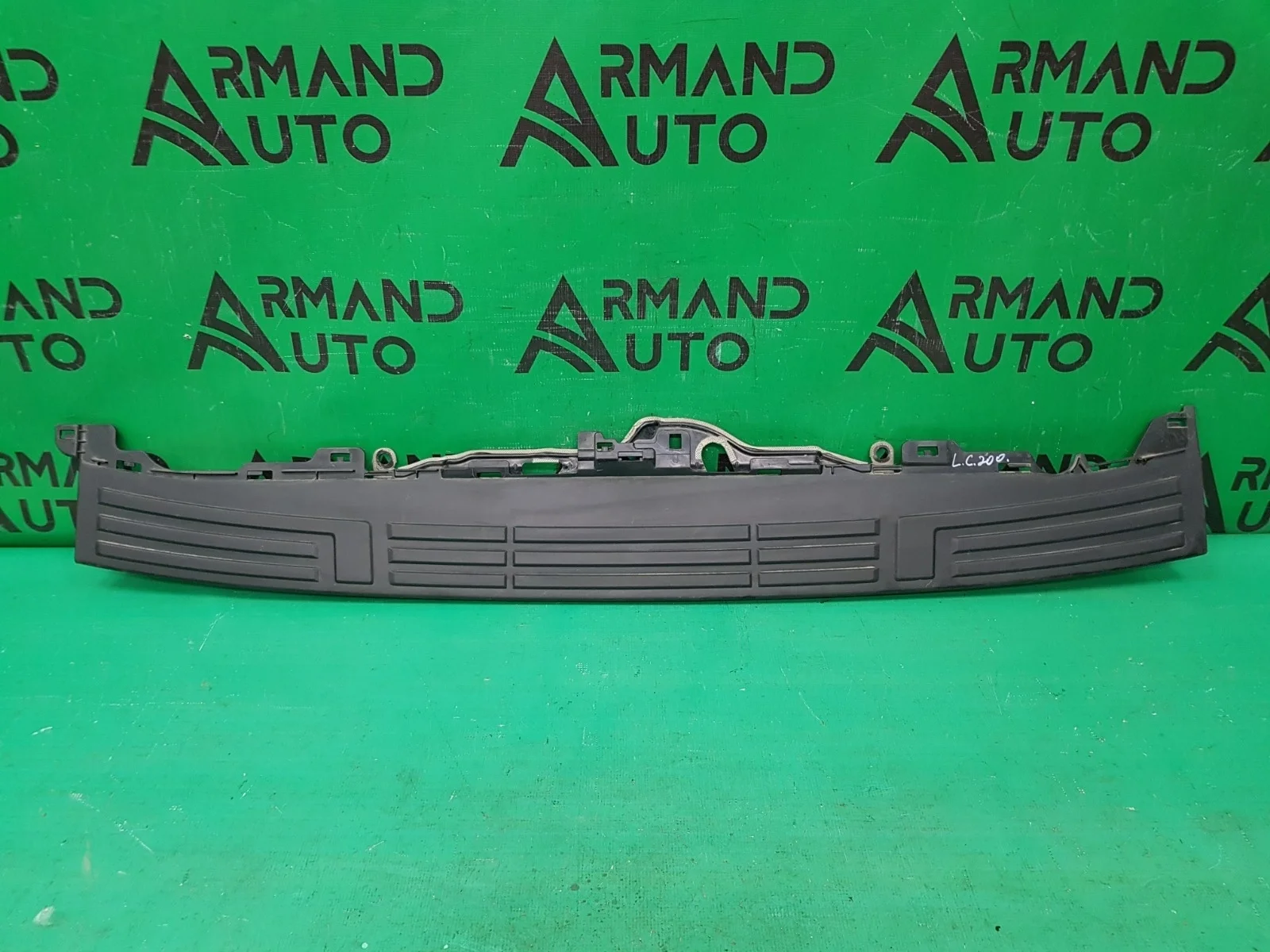 Накладка бампера верхняя TOYOTA LAND CRUISER PRADO 2009-нв 150