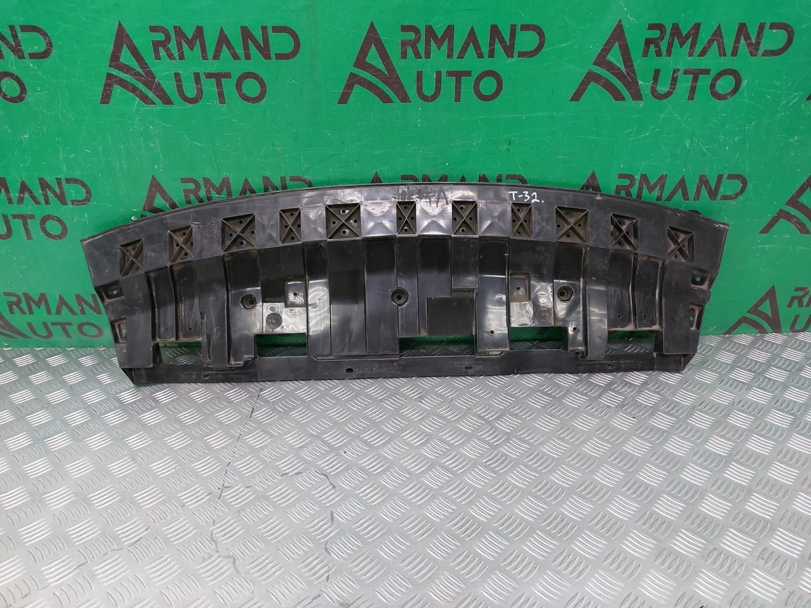 Пыльник бампера NISSAN X-TRAIL 2013-2022 T32