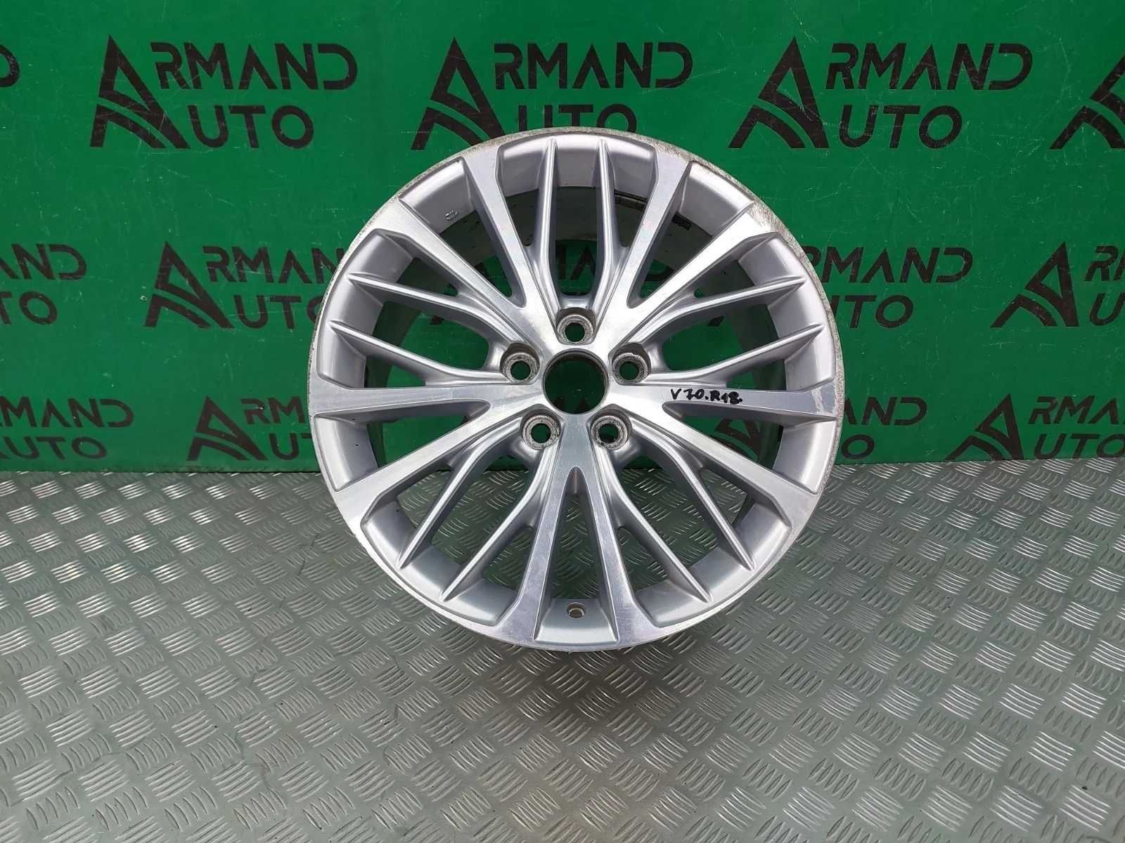 Диск колесный r18 Toyota Camry XV70