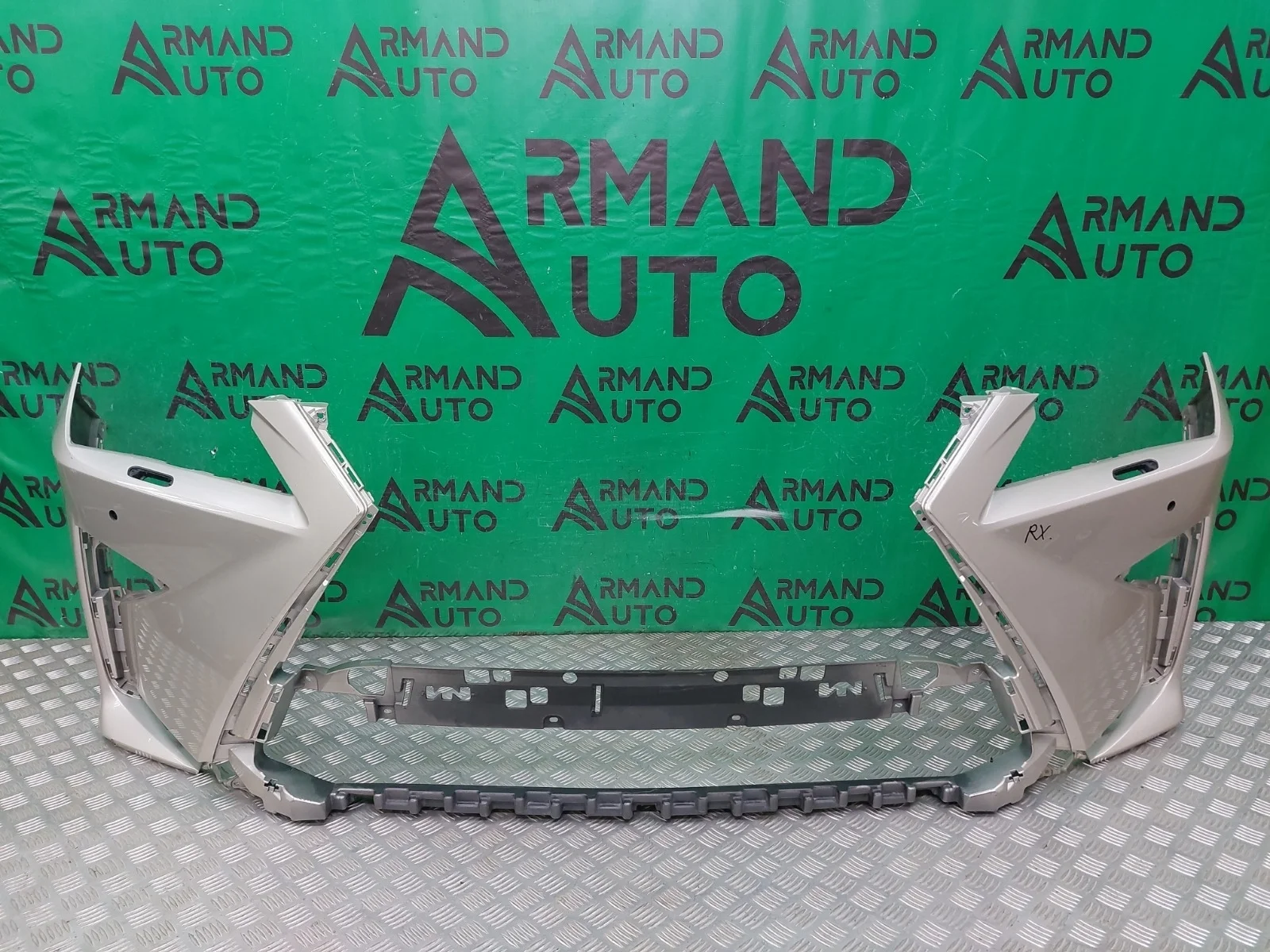 Бампер LEXUS RX 2015-2019 4