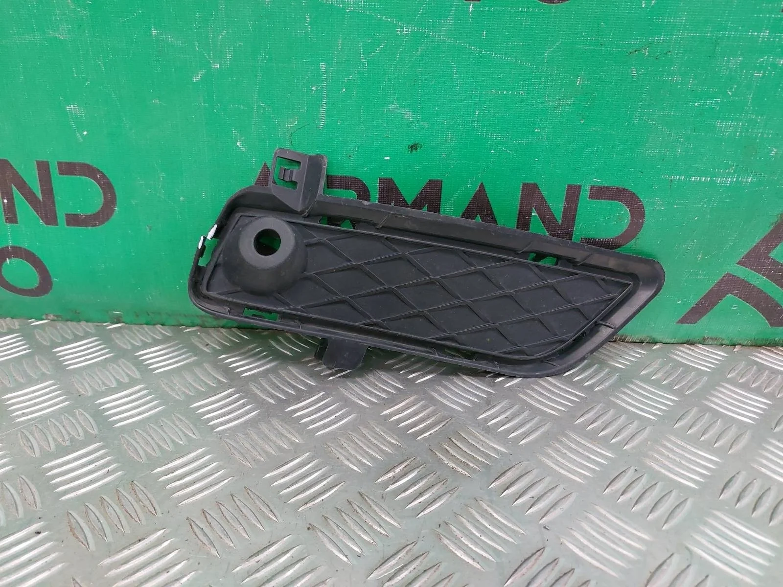 Решетка бампера BMW X3 2010-2014 F25