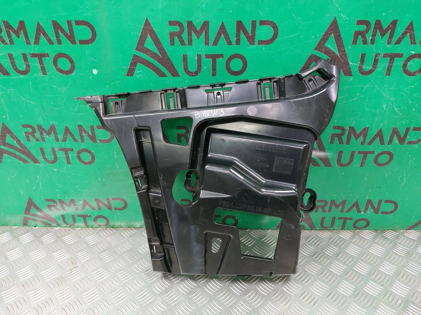 Кронштейн бампера BMW 3 series 2011-2020 F30 F35