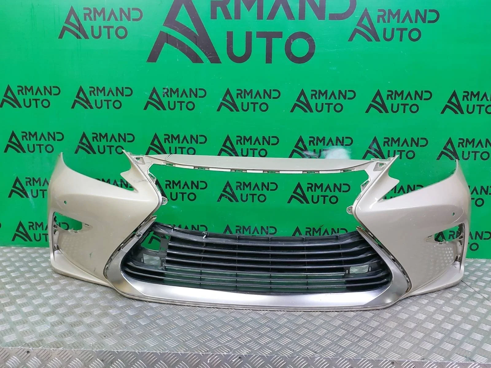 Бампер LEXUS ES 2015-2018 6