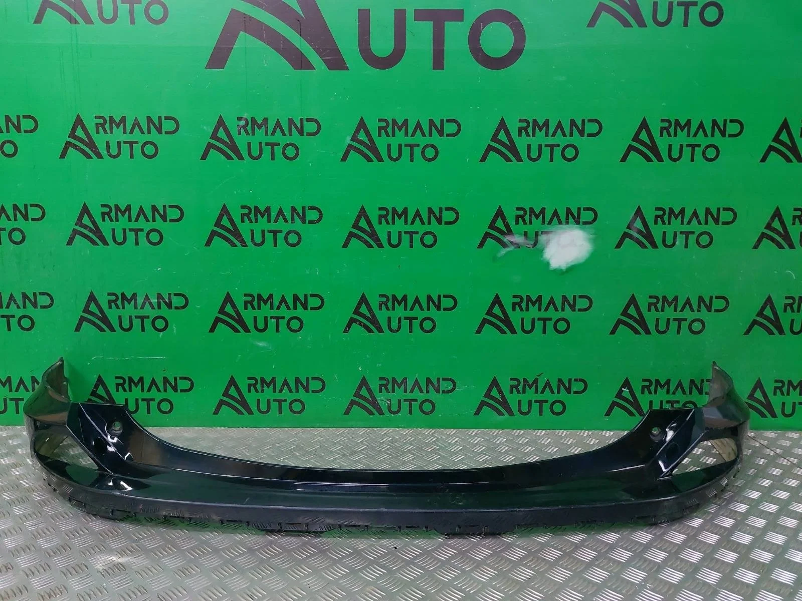 Бампер Toyota RAV4 2015-2019 CA40