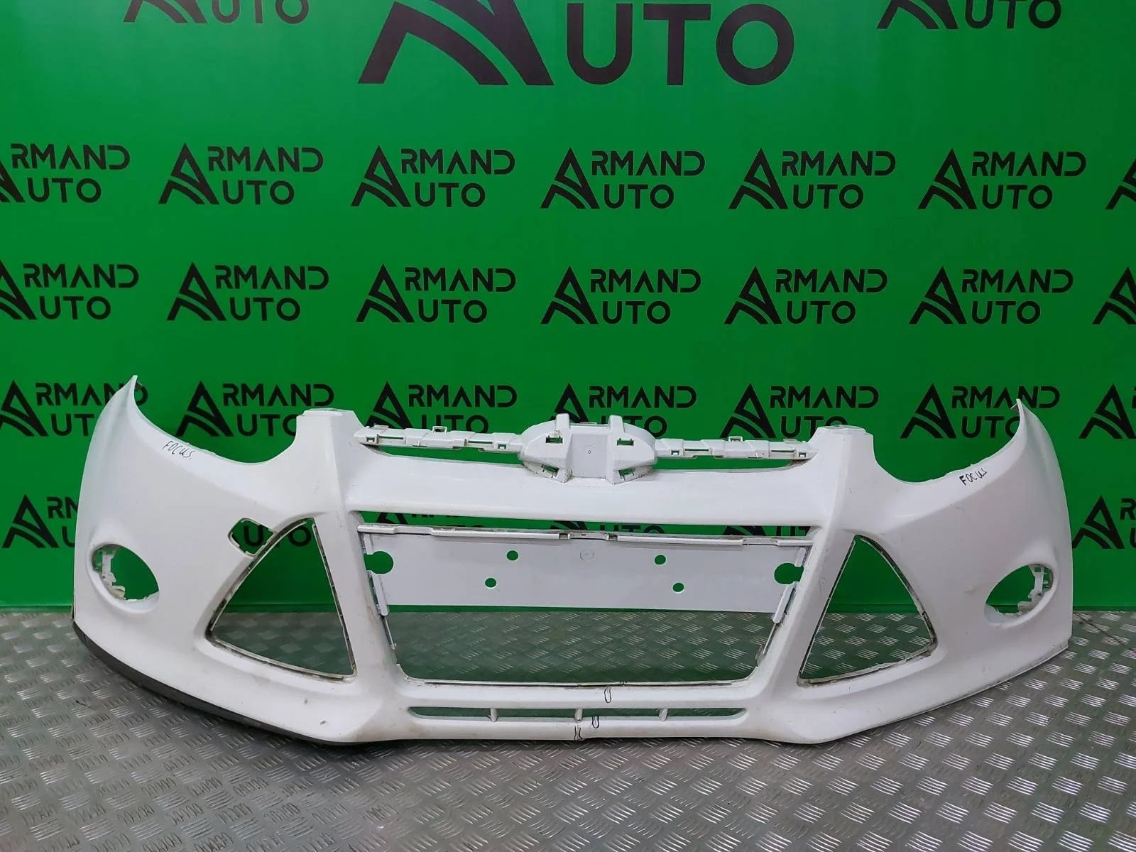 Бампер Ford Focus 2011-2015 3
