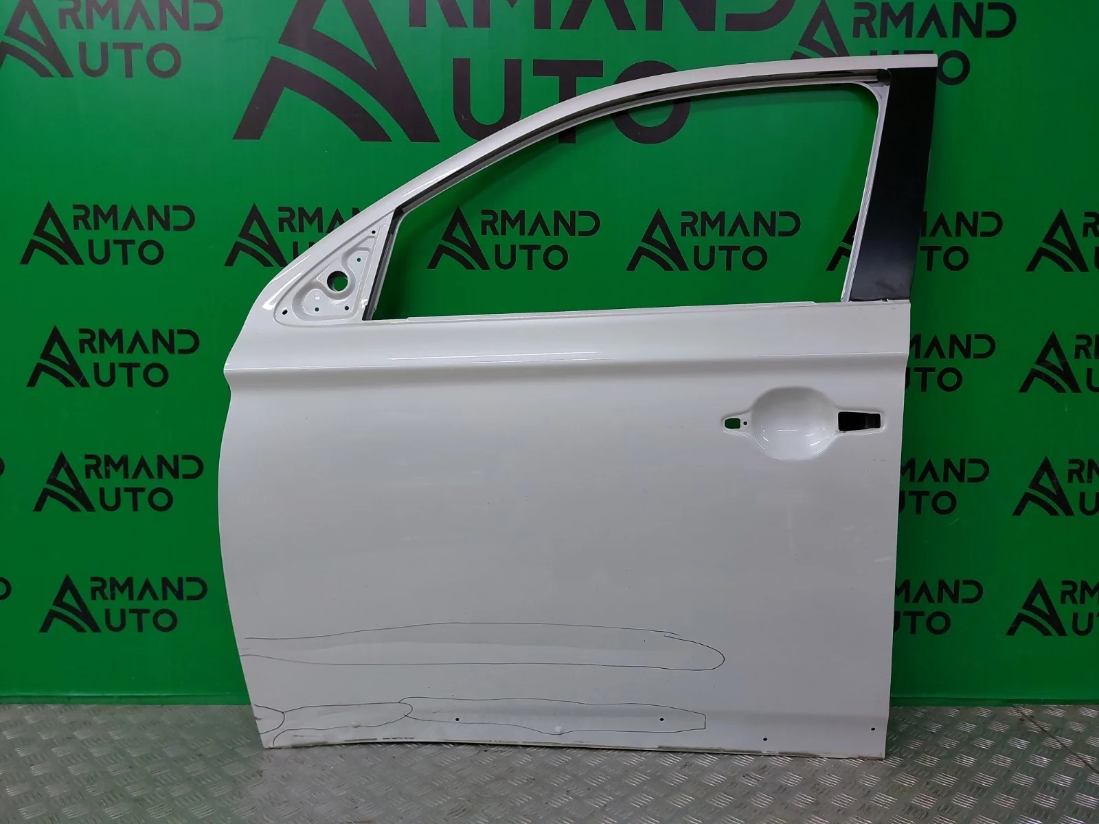 Дверь Mitsubishi Outlander 2015-нв 3