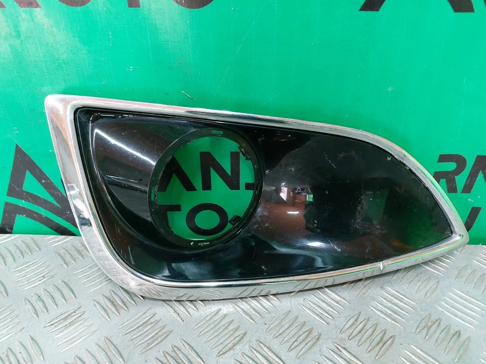 Окантовка птф Hyundai ix35 2010-2015