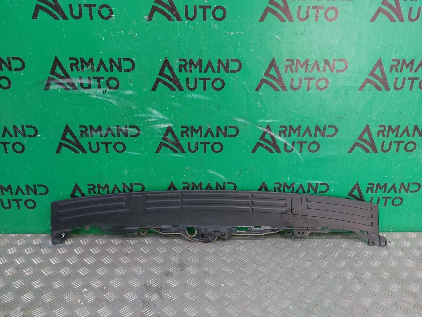 Накладка бампера верхняя Toyota Land Cruiser Prado 2009-нв 150