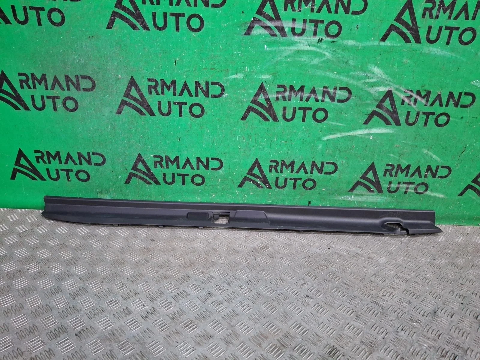 Накладка бампера Toyota Land Cruiser Prado 2009-нв 150